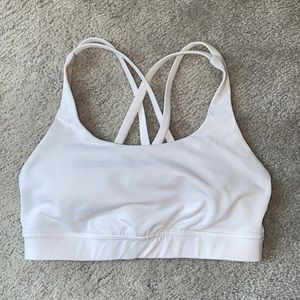 Lululemon Sports Bra SIZE 4